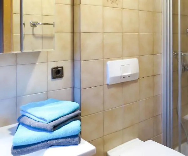 Eberharter By Interhome مايرهوفن